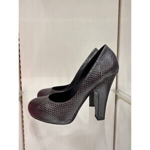 Bottega Veneta Brown Python Leather Round Toe Pumps Size 38